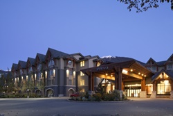 pet friendly hotel in whistler, hotel whistler dogs allowed